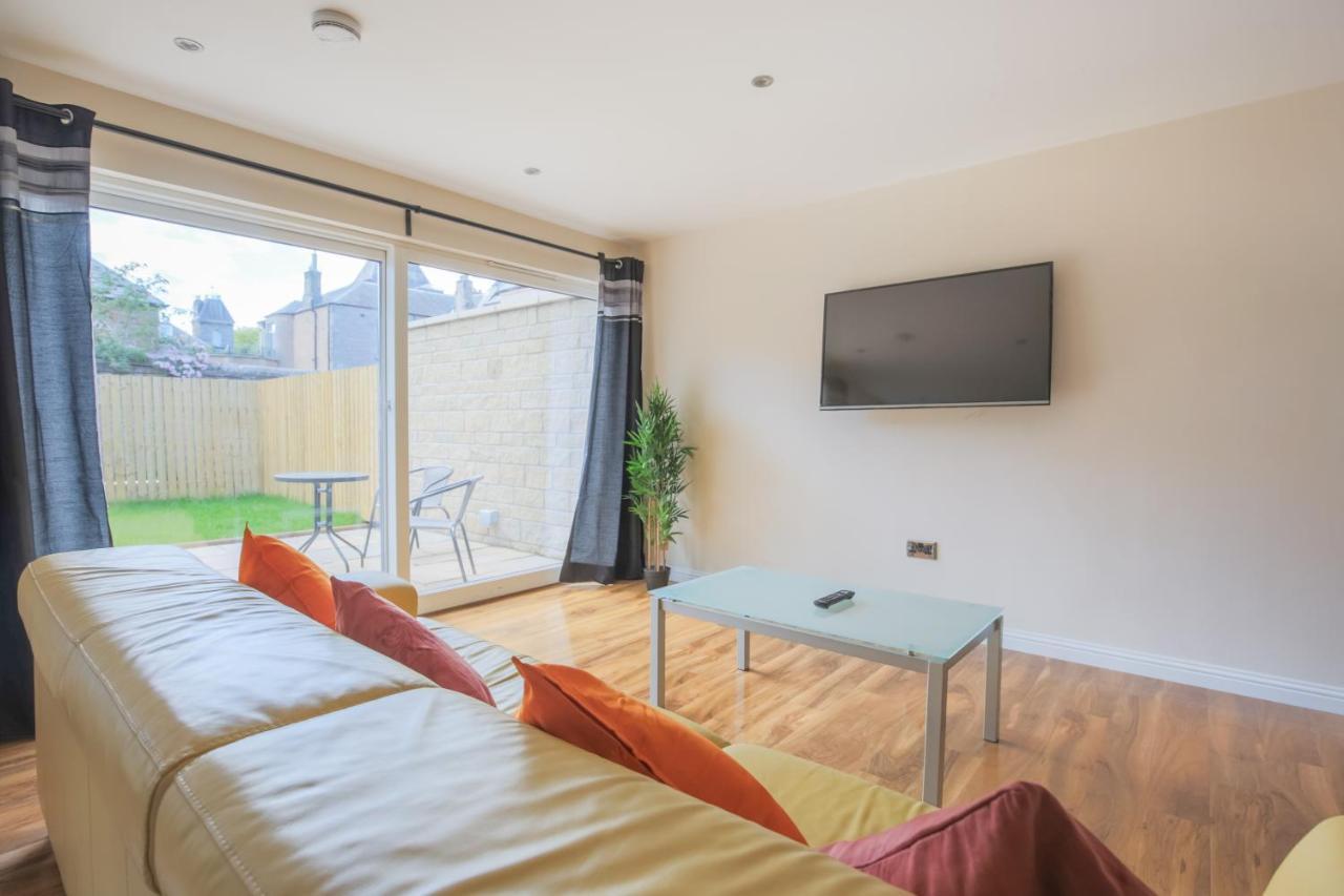 Stylish Modern Newly Built Apartment 15 Min From City Centre เอดินบะระ ภายนอก รูปภาพ